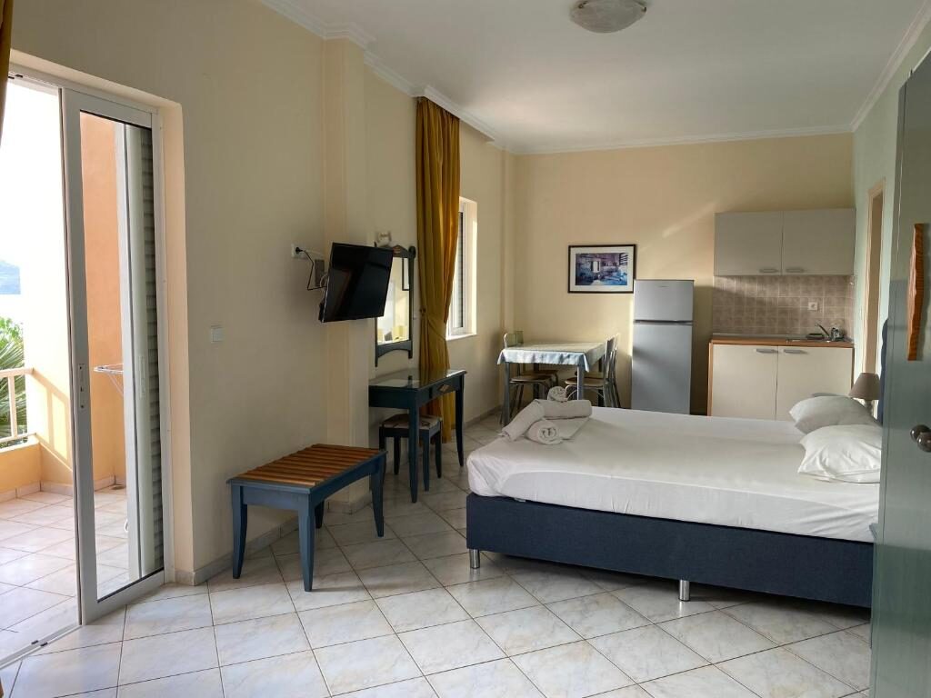 Apartment with Sea View (4 Adults)